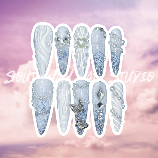 Pearl White Lace 3D Press On Nails